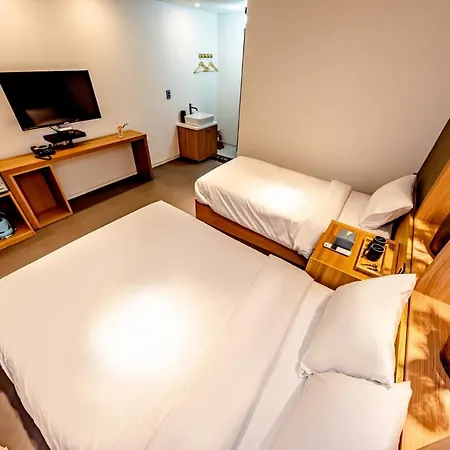 The Jade Hotel Jeju Exterior photo