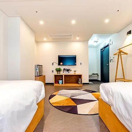 The Jade Hotel Jeju Exterior photo