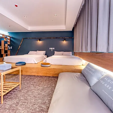The Jade Hotel Jeju Exterior photo
