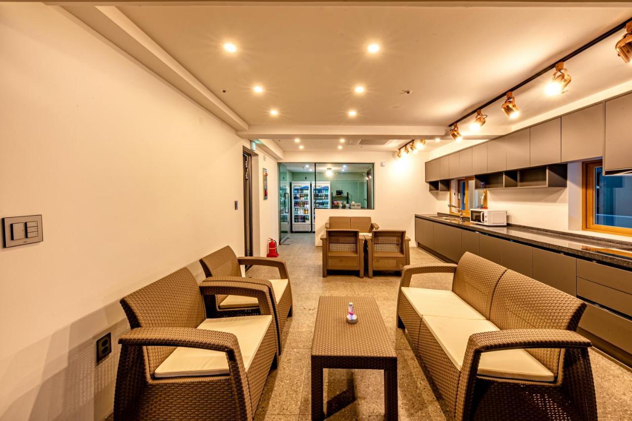 Hotel The Jade *
