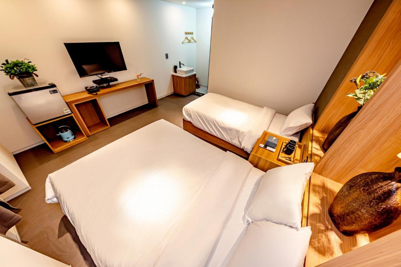 Hotel The Jade *