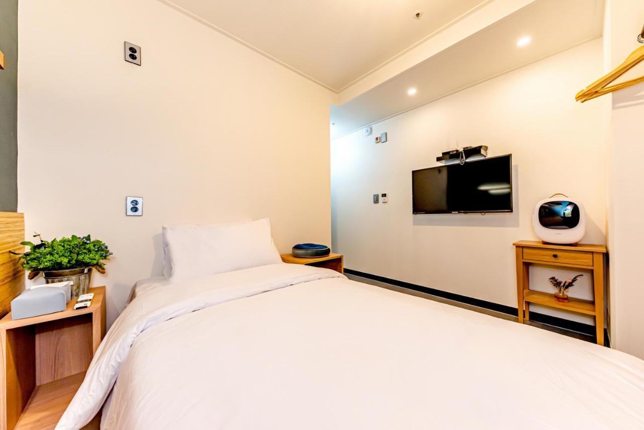 Hotel The Jade